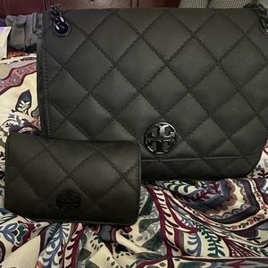 COPY - Tory Burch Beautiful Black Purse and wallet! Almost New!